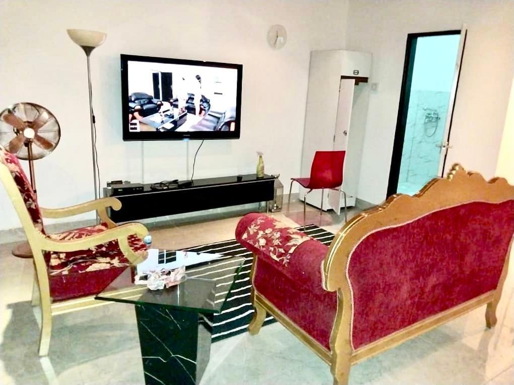 Yazmin Studio Residence Lamin Beretto Екстериор снимка
