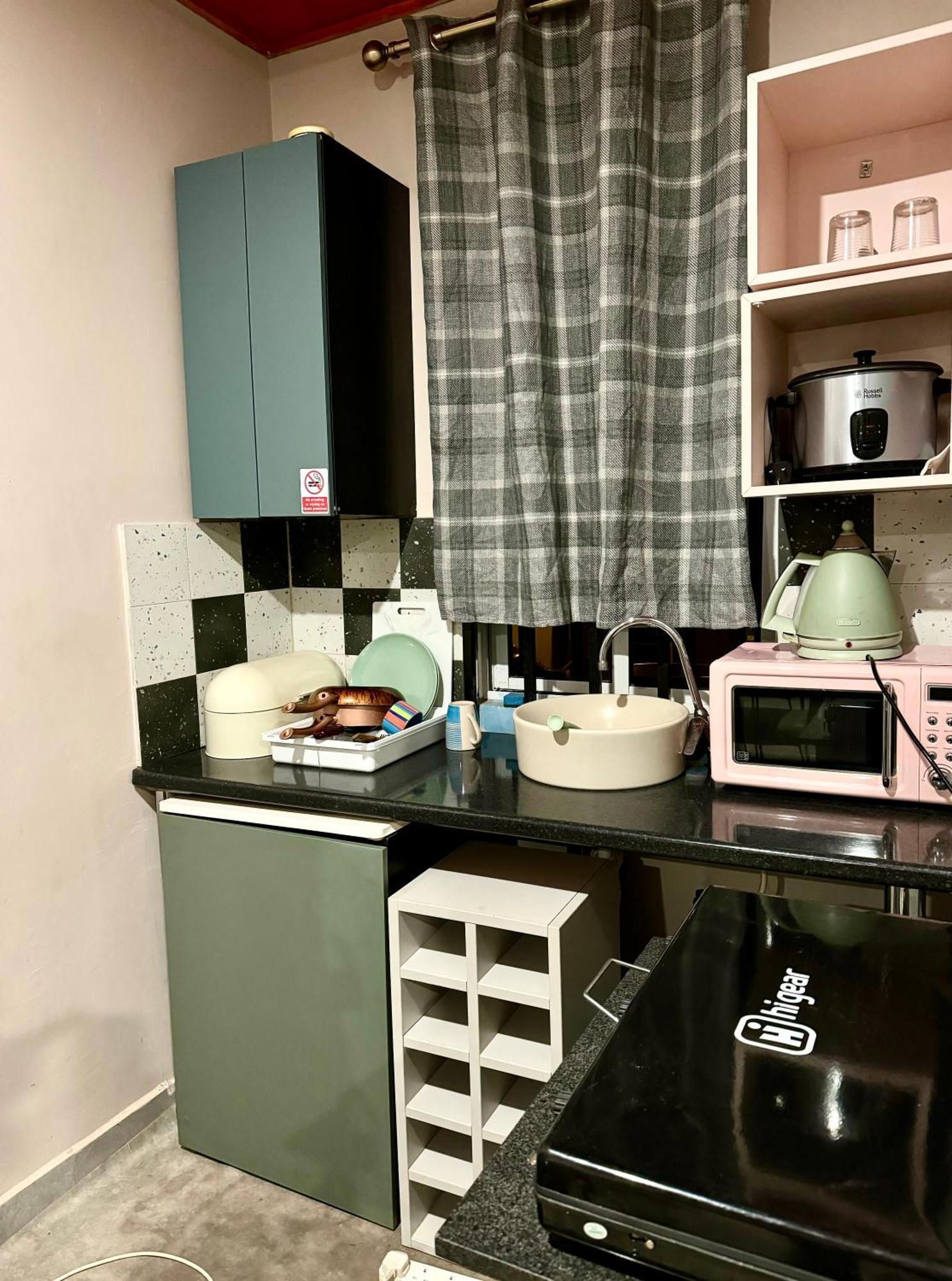 Yazmin Studio Residence Lamin Beretto Екстериор снимка